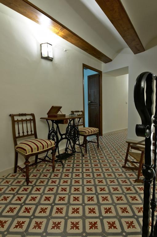 Casa Rural "Ca Tona" ชูลีญา ภายนอก รูปภาพ